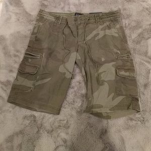 NWT American Eagle Camo Bermuda Shorts
